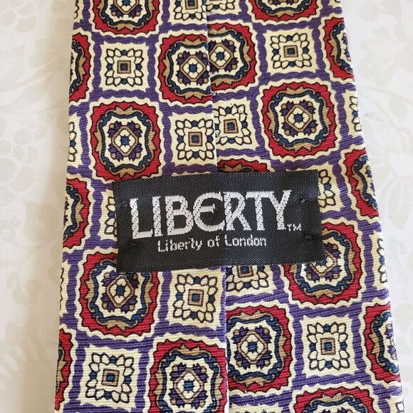 Vintage Liberty of London 100% Silk Tie Red Blue Beige Mens Necktie - Picture 2 of 7